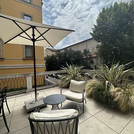 Ca Bela - Moscova Appartement *